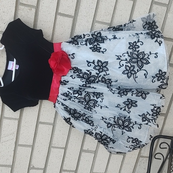 Nannette Dress - Picture 2 of 11